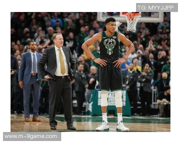 字母哥盛赞布伦森球商出众称其为NBA顶尖球员之一 字母哥盛赞布伦森球商出众称其为NBA顶尖球员之一