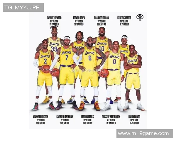 库伯心目中的NBA最佳阵容：四大湖人巨星与邓肯并肩，乔丹缺席引热议