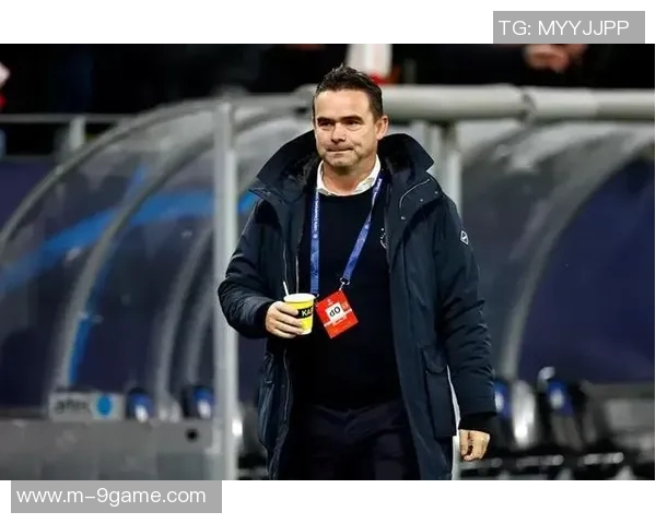 奥维马斯坚定留在安特卫普阿贾克斯主帅更迭频繁引发关注