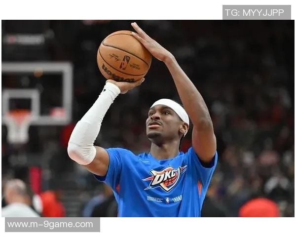 曼恩火力全开7投6中三分球完美表现助力球队拿下15分与3个篮板